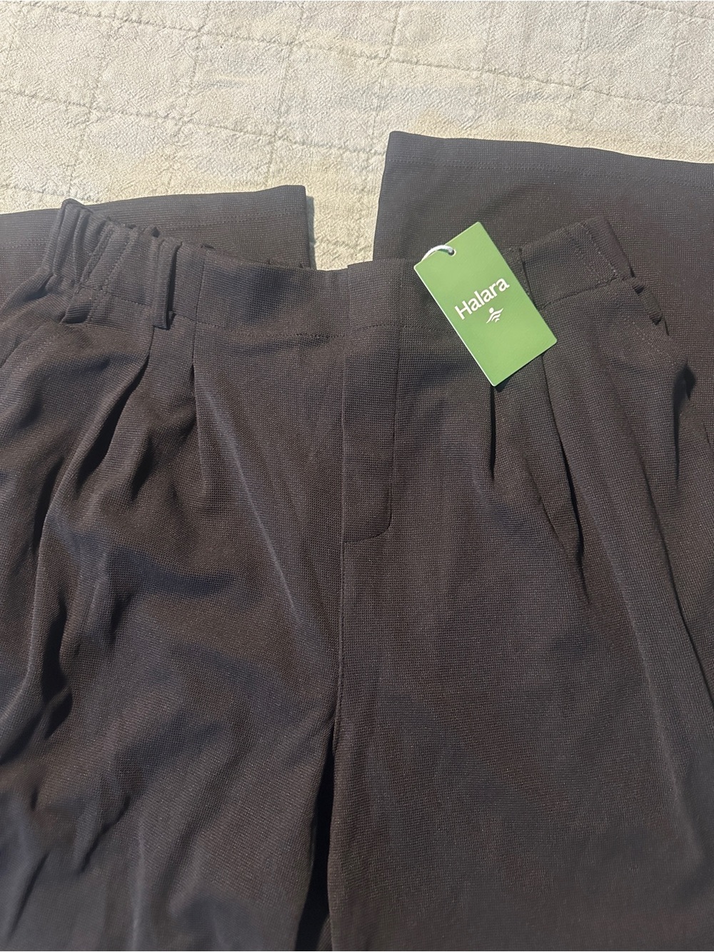 HALARA Black Elastic-Waist Pull-On Pants